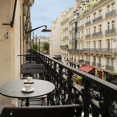 Vestay Montaigne Paris Exterior photo