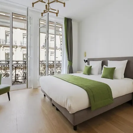 Vestay Montaigne Paris Exterior photo